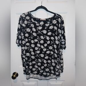Philosophy Black and White Floral Blouse